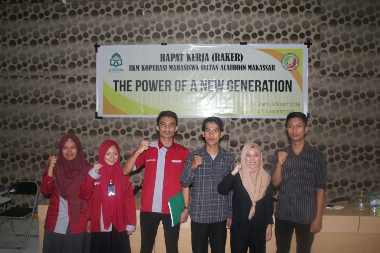 Gambar   Diberi Julukan Kabinet Kreatif, UKM Kopma Pacu Semangat Berlembaga